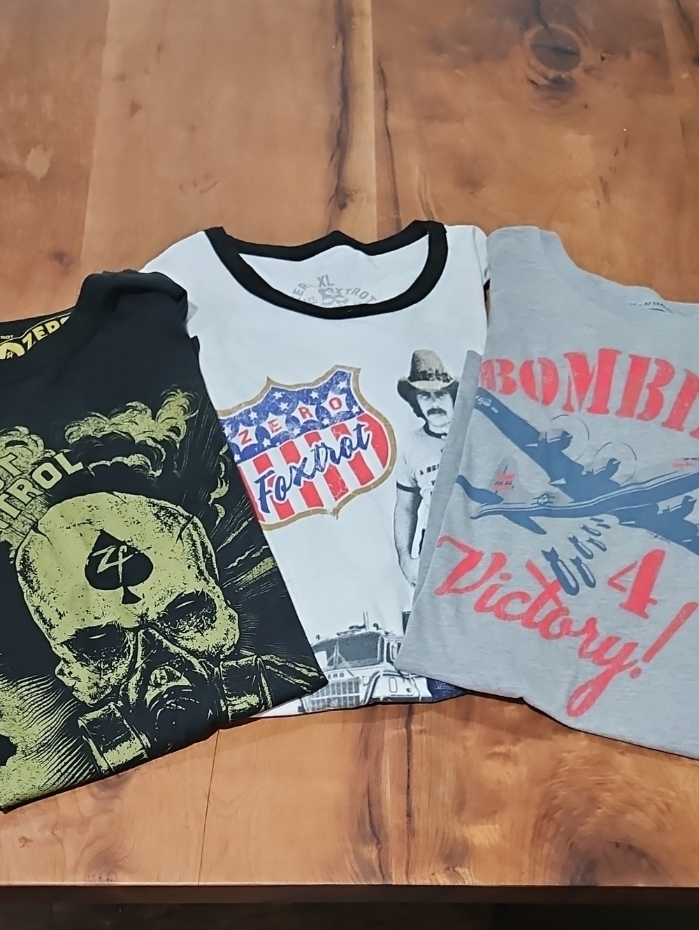 Zero "Foxtrot" Graphic T-Shirt Lot Grey/Black/White Multi-Color Size Xl